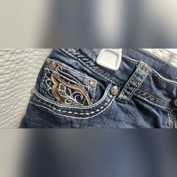 Grace Distressed Blue Jean Shorts - Picture 3 of 8